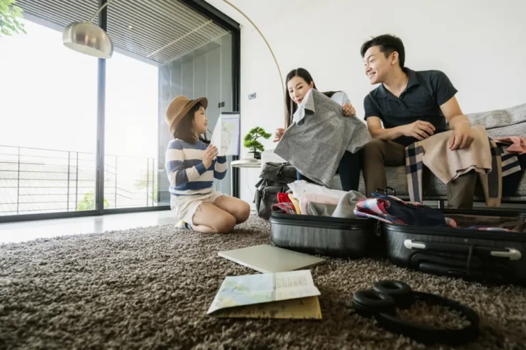 A Pediatrician’s Guide on Beating Jet Lag in Kids